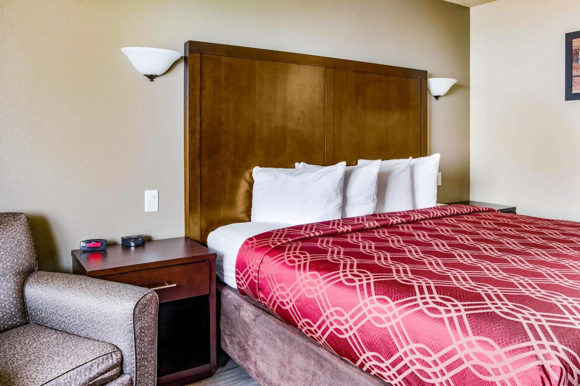 Econo Lodge Ньюпорт Экстерьер фото