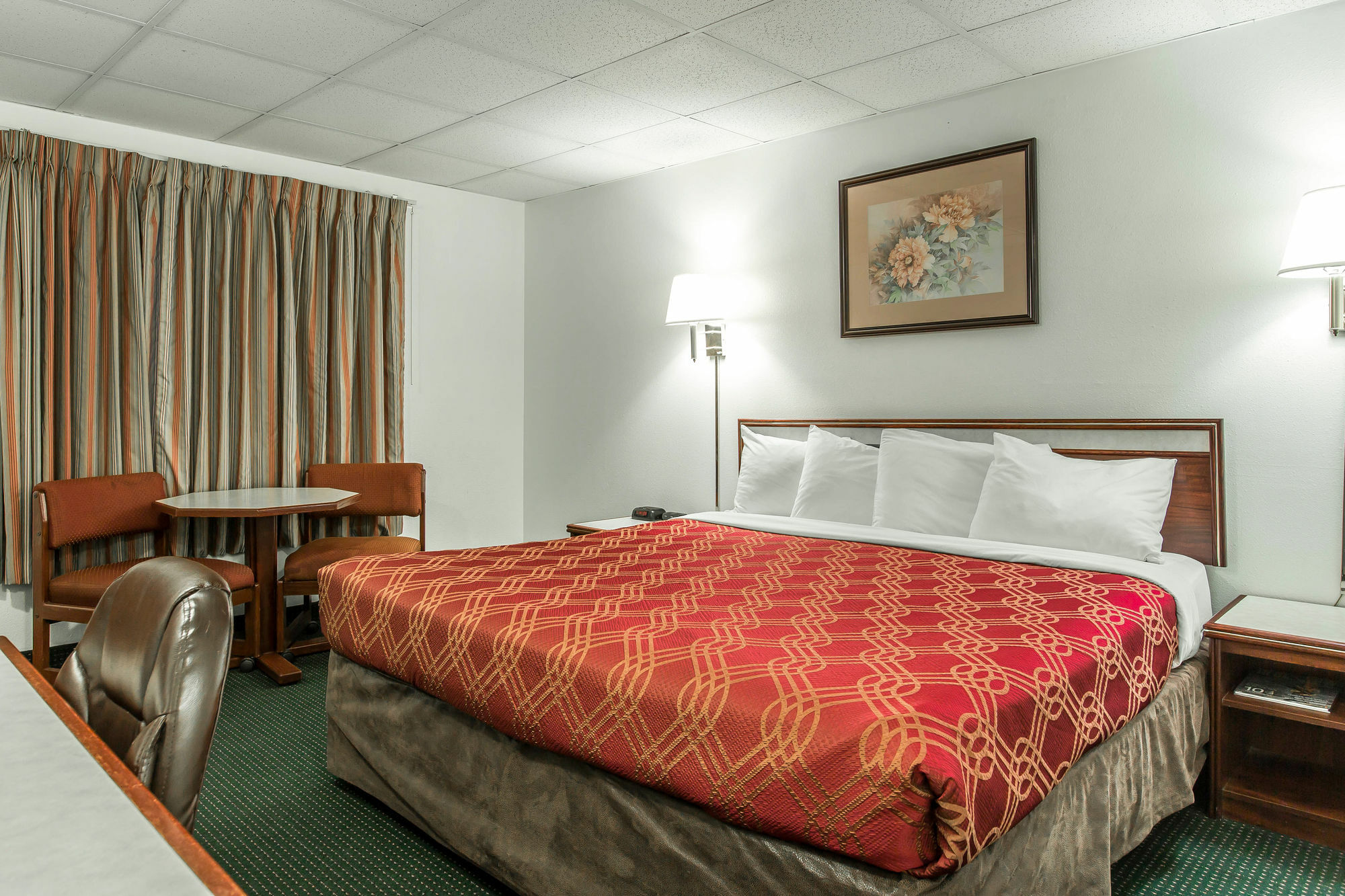 Econo Lodge Ньюпорт Экстерьер фото